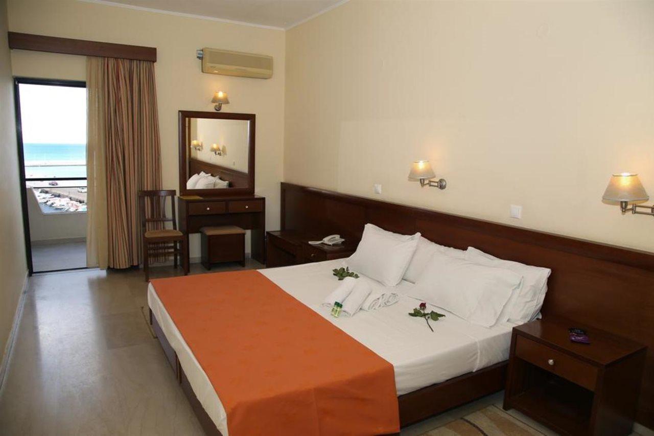 Elysee Hotel Sitia  Esterno foto